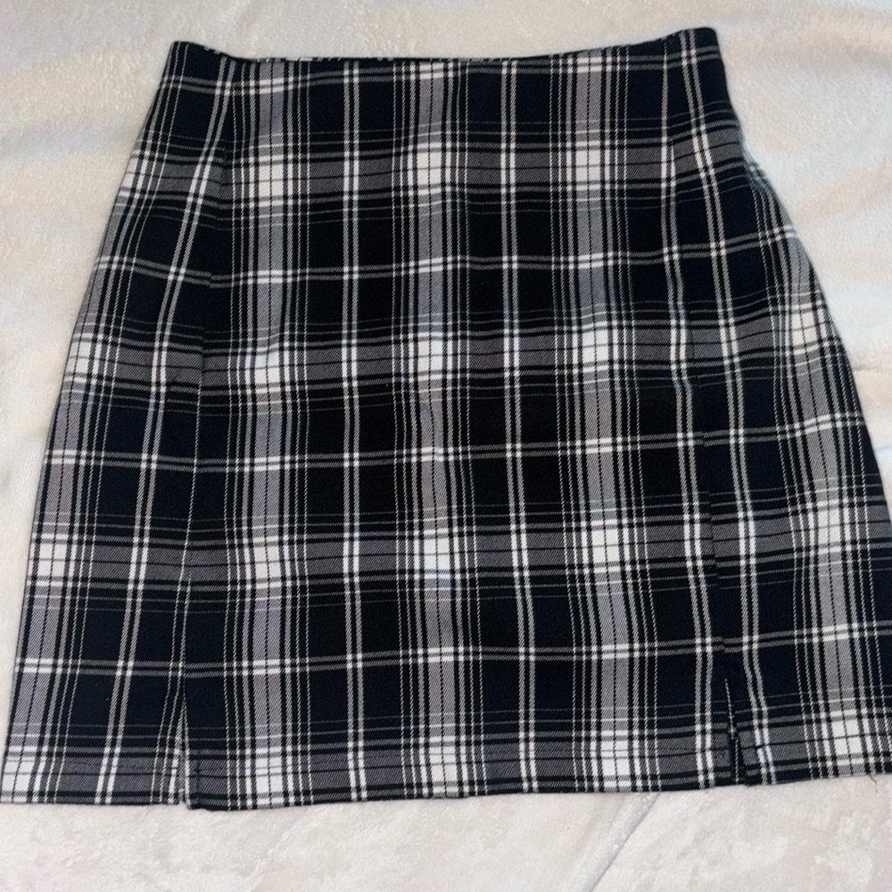 plaid mini skirt